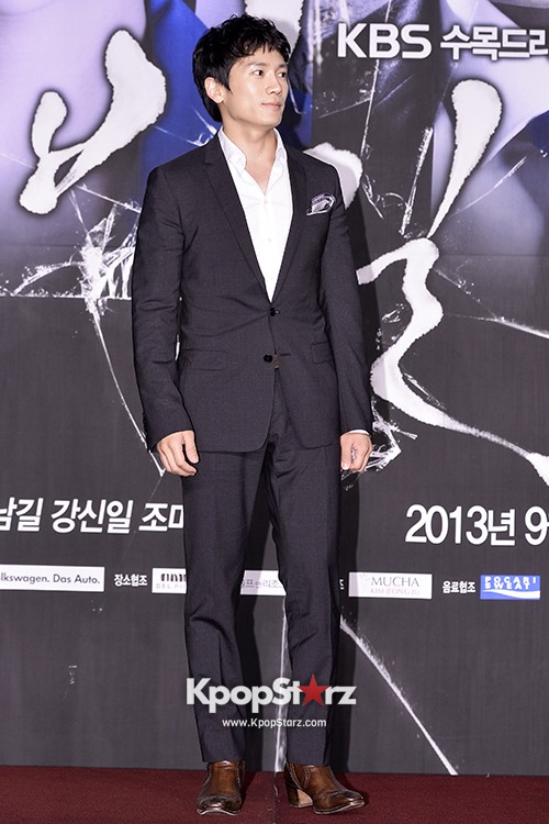 Ji Sung Attends KBS Drama 'Secret' Press Conference - Sep 11, 2013