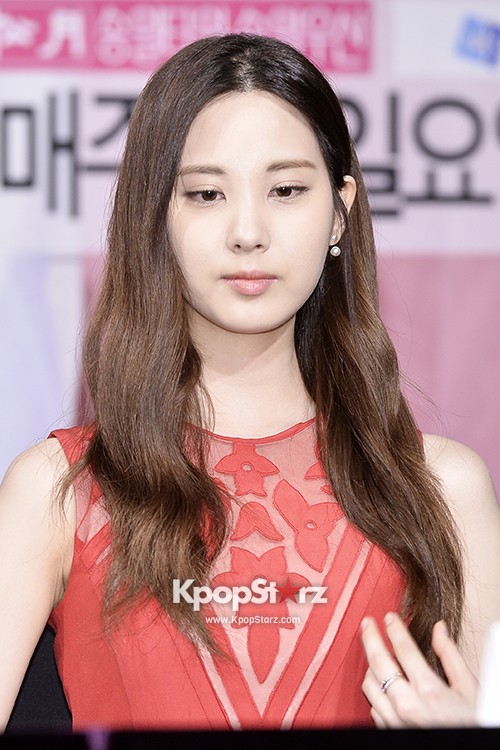 Girls Generation Seohyun Lovely Red Dress at 'Passionate Love' Press ...