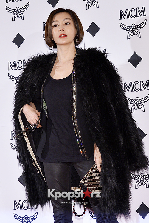 Yoon So Yi, Choi Yoon Young and Hwang Shin Hye Pose at '2014 MCM, S/S