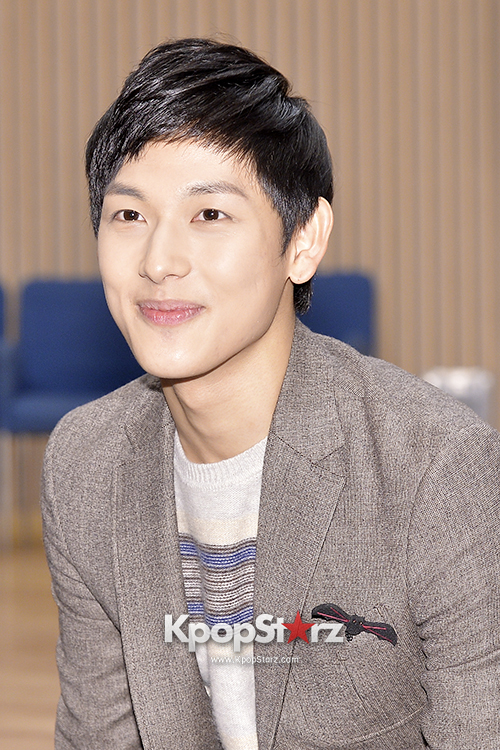 ZE:A's Siwan Participated in a Press Conference 'SBS Laws of the Jungle