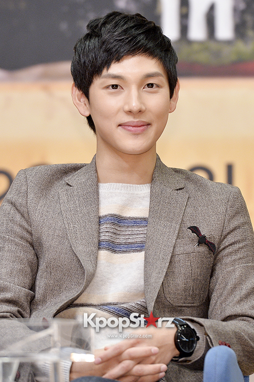 ZE:A's Siwan Participated in a Press Conference 'SBS Laws of the Jungle