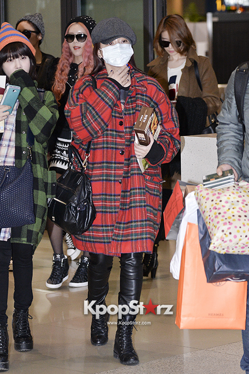 T Ara S Ham Eun Jung Jeon Boram Hyomin Qri Park So Yeon Park Ji Yeon Return To Korea After Finishing Concert In Guangzhou China Dec 22 2013 Photos Kpopstarz