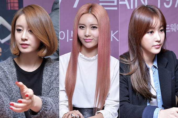(Jiyeon, Soyeon, Holds a Fan Autograph Event In Incheon - Jan 8, 2014 [PHOTOS] KpopStarz