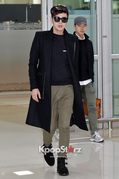 Jang Geun Suk at Kimpo Airport After Completing 'ZIKZIN LIVE TOUR in ...