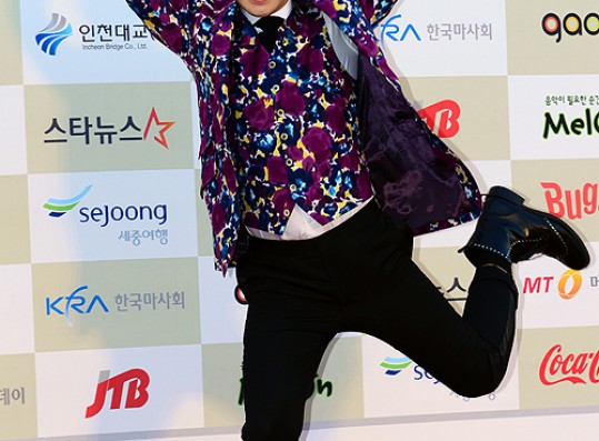 San E Attends The 3rd Gaon Chart KPOP Awards - Feb 12, 2014 [PHOTOS]