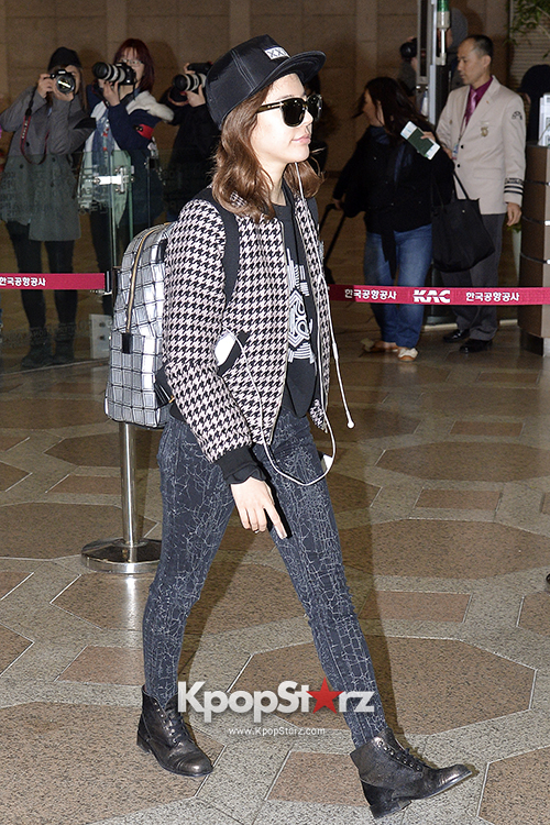 Girls Generation (SNSD) Leaving for Performance 'U-EXPRESS LIVE' in ...