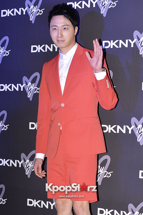 2AM's Im Seulong, Jung Il Woo, Jo Han Sun and Ji Sung Attend DKNY 25th ...