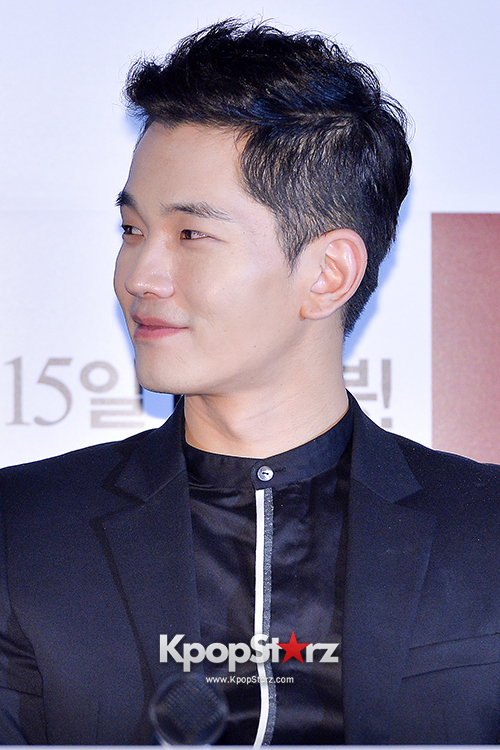 On Joo Wan Attends in the Press Conference of Upcoming Erotic Movie ...