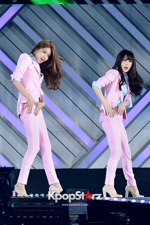 Girls Generation[SNSD] Performed at The 20th Anniversary of the 'We ...