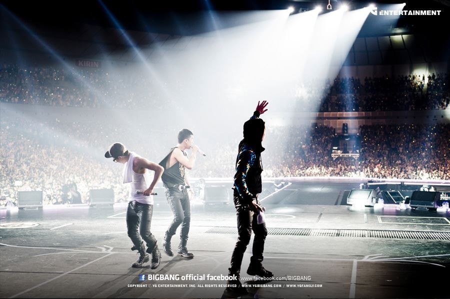 Big Bang 'Alive Tour' Yokohama Concert [PHOTOS] | KpopStarz