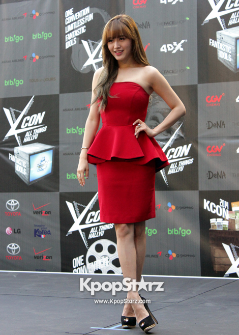 Rainbow's JaeKyung Attends KCON Red Carpet Event in Los Angeles- August ...