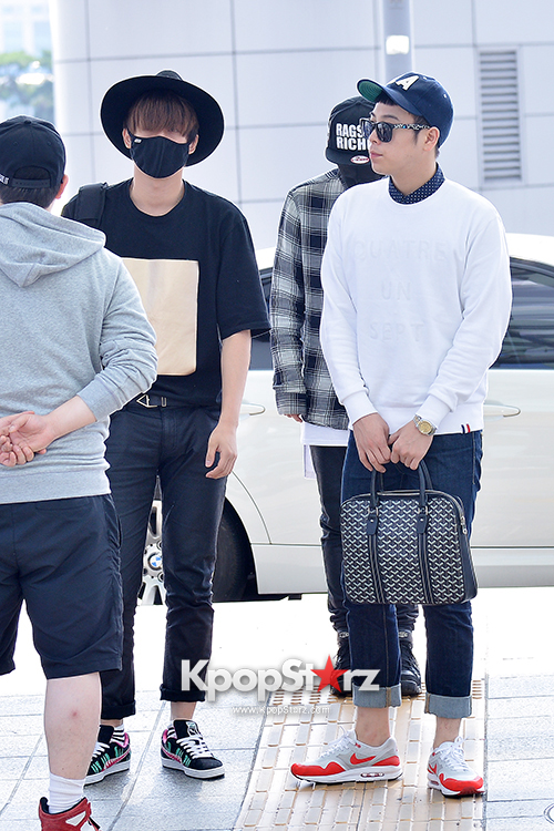 BlockB at Incheon Airport heading to Russia for Fan meeting Showcase