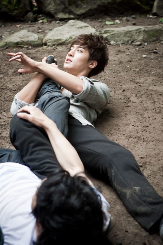 City Conquest Kim Hyun Joongs Sleek Action Scene Revealed 7 Body Fat Kpopstarz 7054