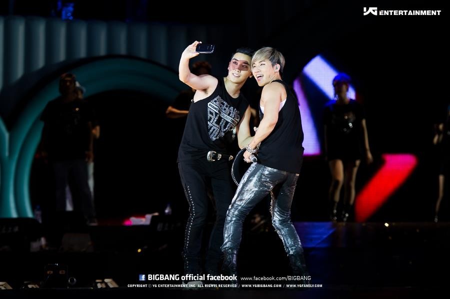 Big Bang’s Hot Performance of ‘Alive Galaxy Tour 2012’ at Guangzhou ...
