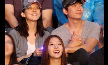 BoA and Jisung - Lee Bo Young Couple "We are Big Fan of Psy~" at