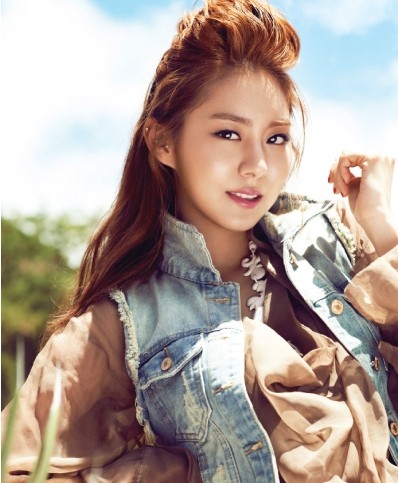 After School Uee Transforms Into A Cowgirl In A New Photo Spread for ...