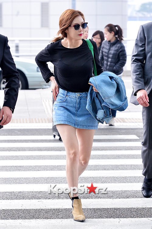 4Minute's HyunA at Incheon Airport to Hong Kong - April 15, 2015 ...