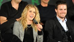 Emily Bett Rickards and Stephen Amell