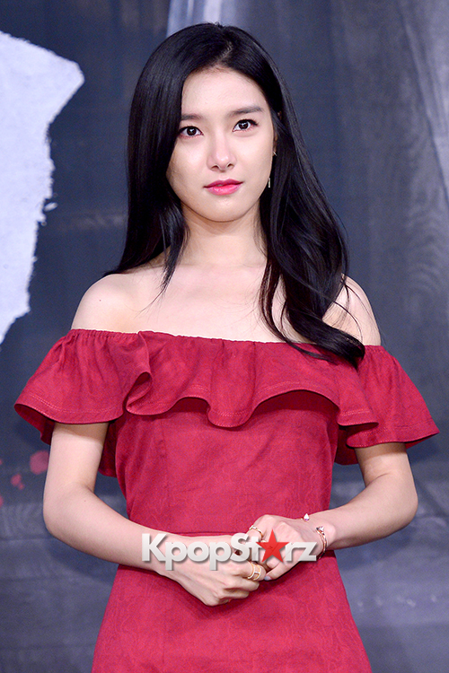 Kim So Eun at a Press Conference of MBC Drama 'The Scholar Who Walks ...