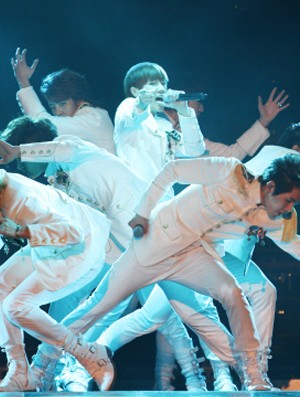 INFINITE Concert 3D Movie is a Success and Reaches a New Record