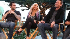 Adam Levine, Christina Aguilera and Blake Shelton in a 2012 