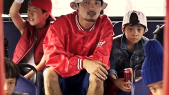 South Korean rapper Ja Mezz with his young co-stars of the music video for 