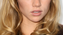 suki waterhouse