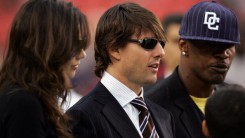 Katie Holmes, Tom Cruise and Jamie Foxx at the Minnesota Vikings v Washington Redskins in 2006.