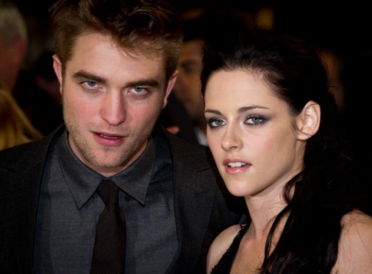 Robert Pattinson and Kristen Stewart at the 