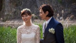 Won Bin And Lee Na Young Announce Birth Of Their Son