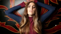 Ryn Weaver 