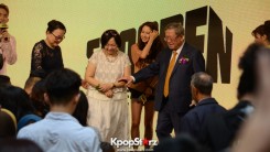 Song Ji Hyo at SHOOPEN grand opening in Malaysia