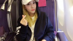 Dara on her flight to Thailand.