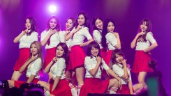 I.O.I perform at KCON LA 2016 at L.A. LIVE on July 30, 2016 in Los Angeles, California.