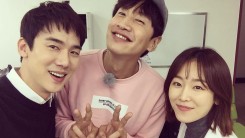 Yoo Yeon Seok poses with co-star Seo Hyun Jin and their mutual friend, Lee Kwang Soo.