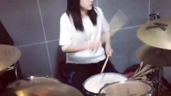 Sandara Park drum