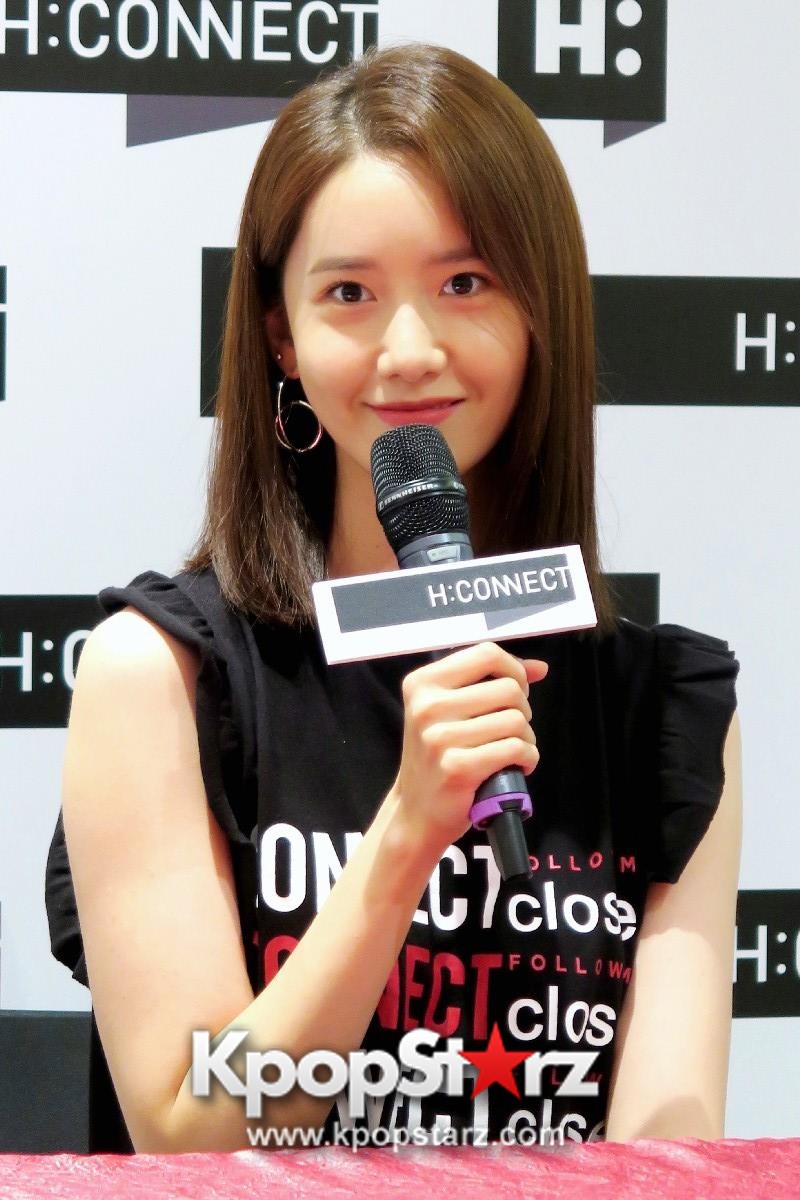 YOONA All Smiles at H:CONNECT Press Conference In Singapore [PHOTOS ...