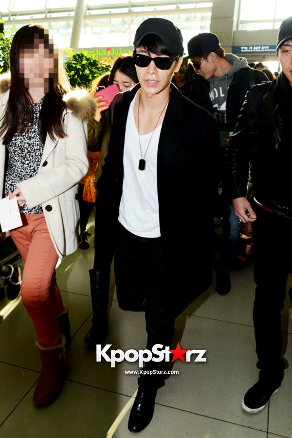 Airport Fashion: Super Junior-M Leaving for Fan Party [Break Down] in ...