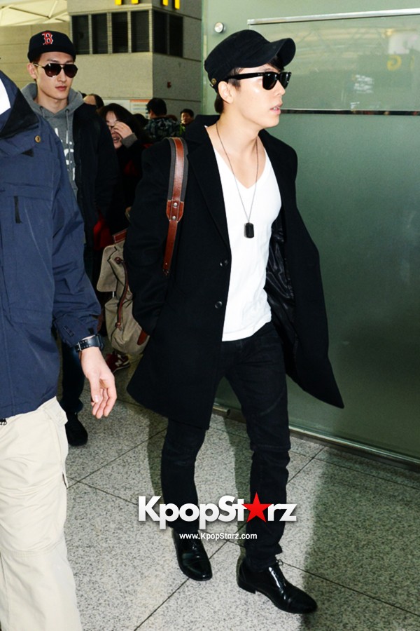 Airport Fashion: Super Junior-M Leaving for Fan Party [Break Down] in ...