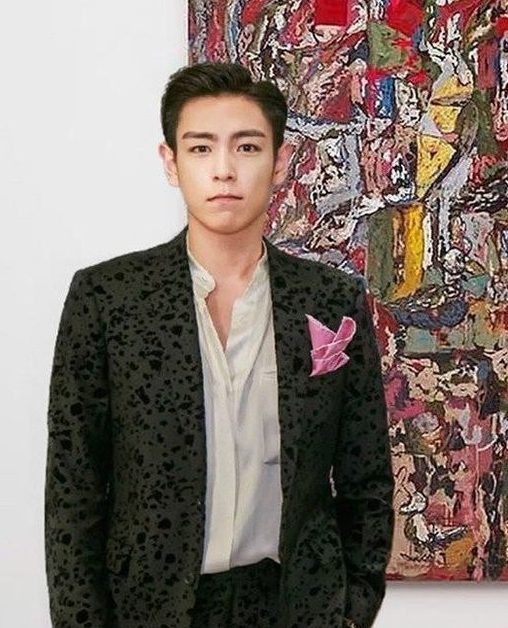 Bigbang Top Unveils Luxury Fashion After Visiting Event Gallery Kpopstarz
