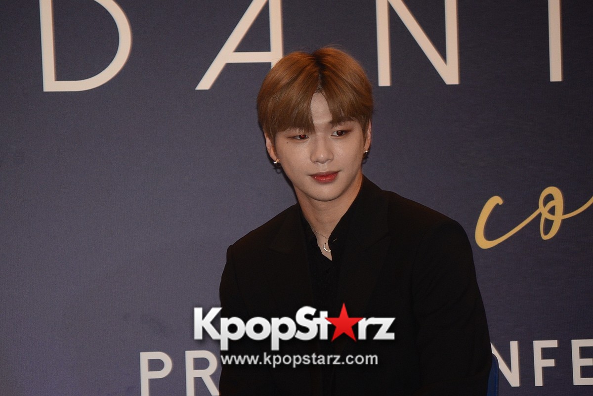Kang Daniel Shows Off His Charms At His First Solo Fan Meeting Press Conference In Singapore [PHOTOS]