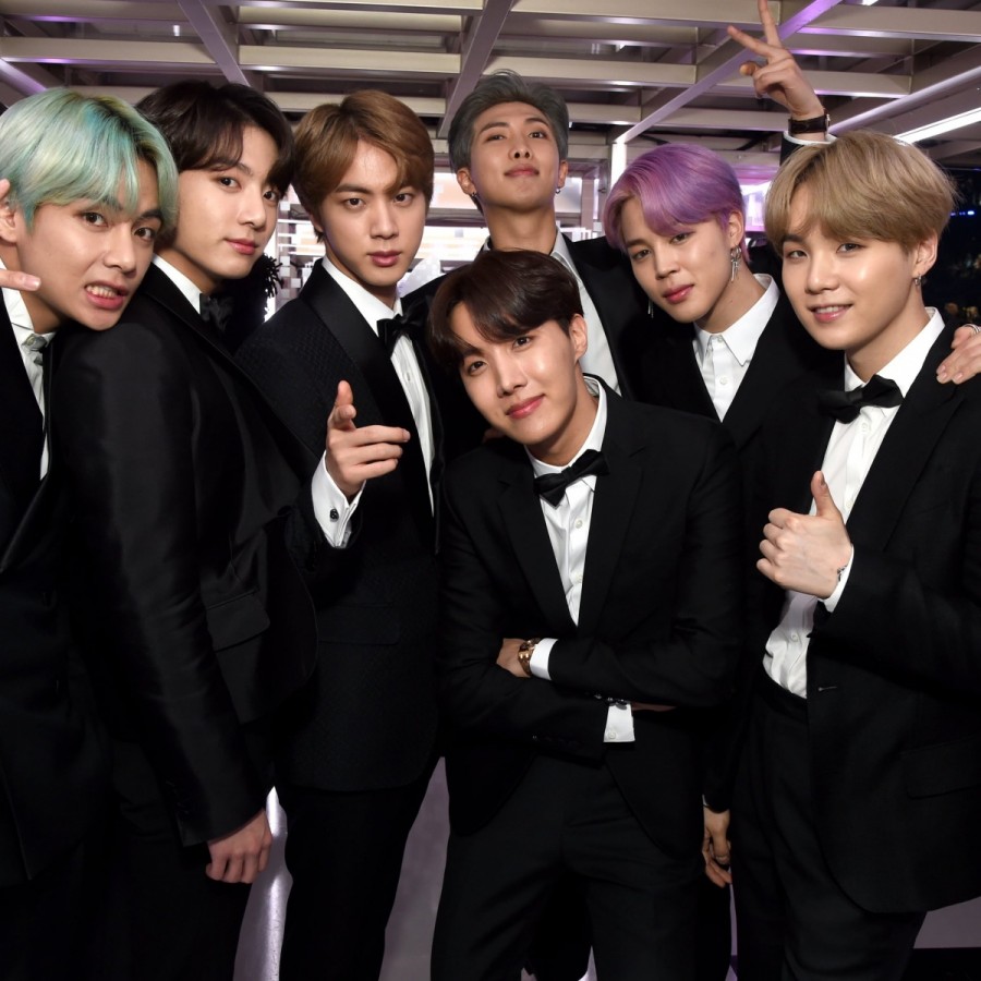 BTS Wins "Biggest Fan" Award In The "MTV EMA" For Two Consecutive Years
