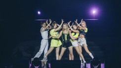 Official Photos From ITZY's PREMIERE SHOWCASE TOUR 