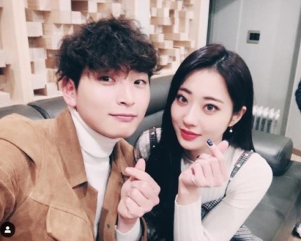 2AM's Jinwoon and Nine Muses' Kyungri Confirmed Their Relationship After Dating Rumors