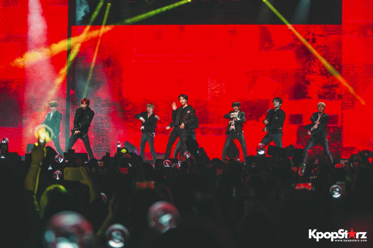 Stray Kids World Tour "District 9 Unlock" EXCLUSIVE PHOTOS In NYC