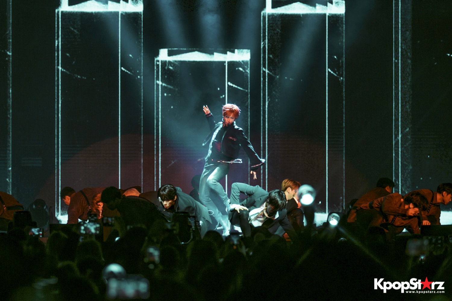 Stray Kids Make Their Mark in NYC on World Tour 'District 9 : Unlock'