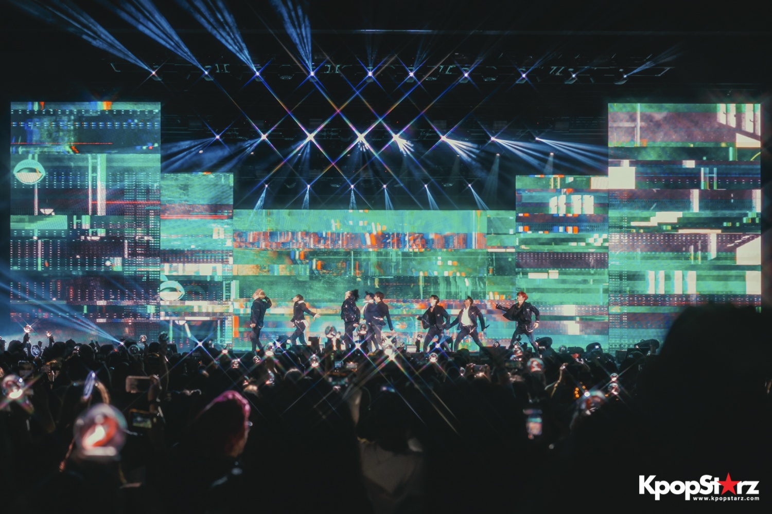 Stray Kids World Tour "district 9 Unlock" Exclusive Photos In Nyc EF5