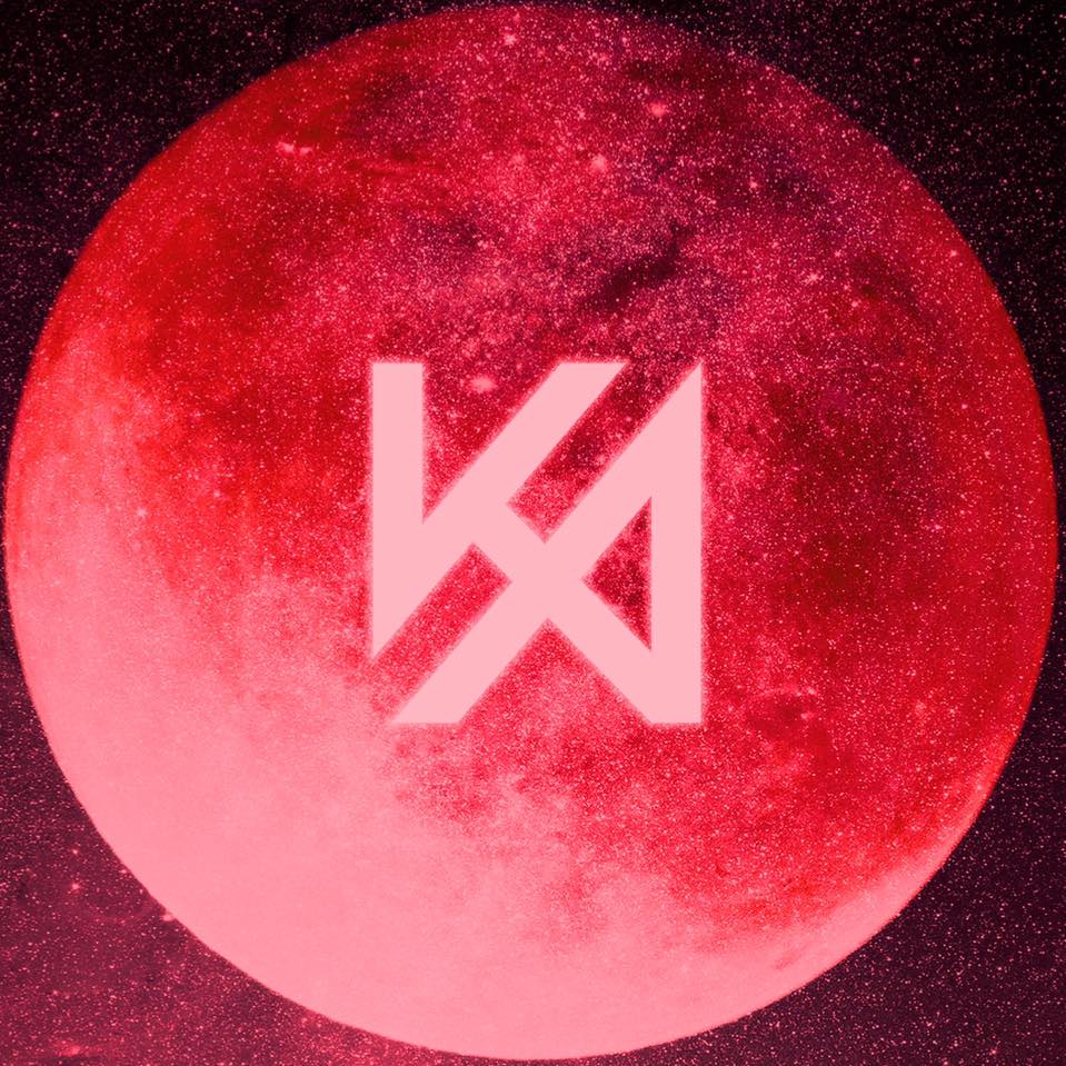 KARD unveils concept photo 'Red Moon'