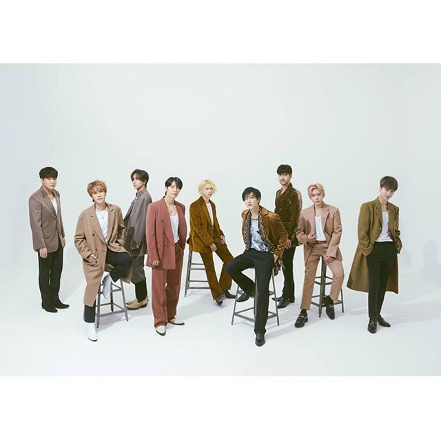 Super Junior, Ranks #1 in Gaon Weekly Chart