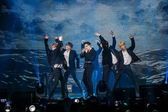 Stray Kids, First World Tour USA Performance "Thank You for Many Experiences"